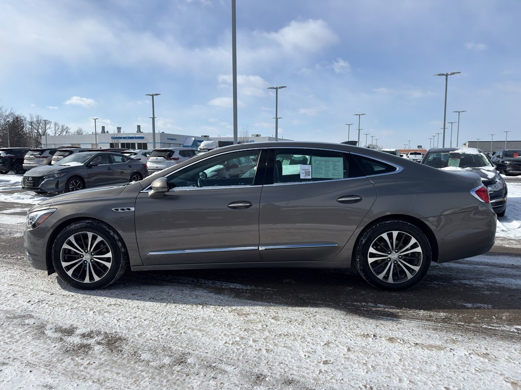 Used 2017 Buick LaCrosse Premium image 6