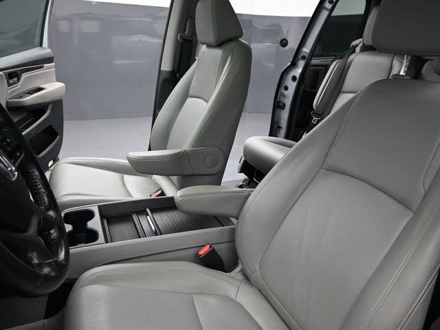 Used 2019 Honda Odyssey EX-L image 19