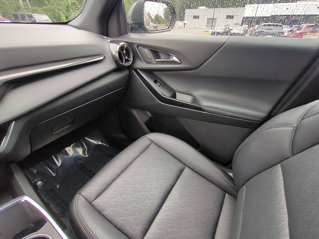 Used 2025 Chevrolet Equinox LT w/ Convenience Package II AWD/4WD image 15