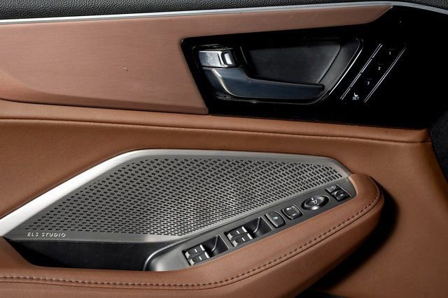 Used 2023 Acura MDX SH-AWD w/ Technology Package image 50