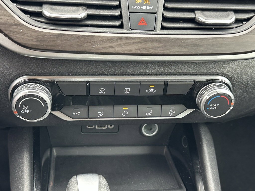 Used 2024 Nissan Altima 2.5 SV image 26