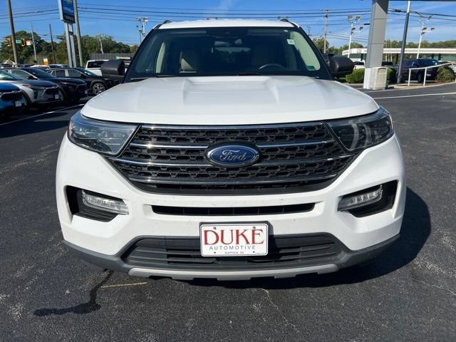 Used 2021 Ford Explorer XLT w/ Equipment Group 202A AWD/4WD image 16