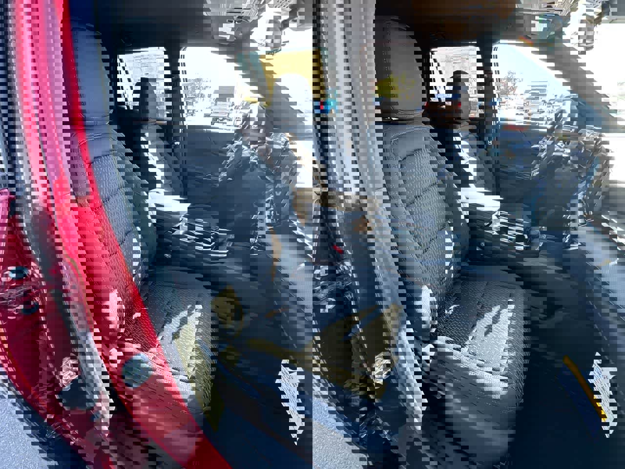 New 2025 Chevrolet Equinox LT image 27