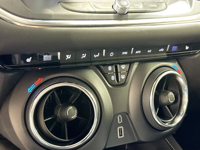 New 2026 Chevrolet Blazer LT w/ Convenience Package FWD image 18