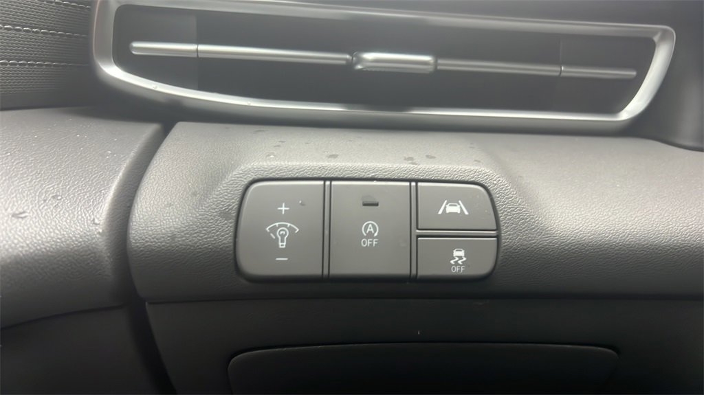 Used 2021 Hyundai Elantra SE image 26