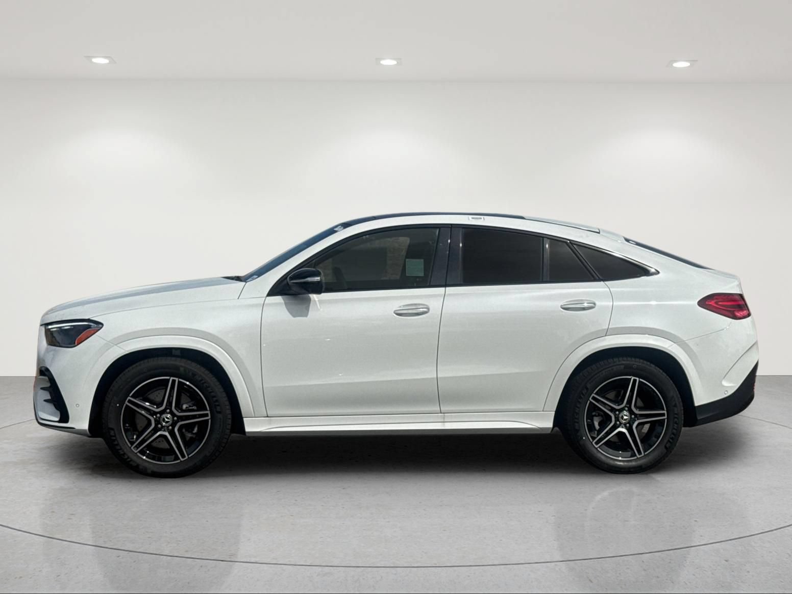New 2026 Mercedes-Benz GLE 450 4MATIC Coupe image 3
