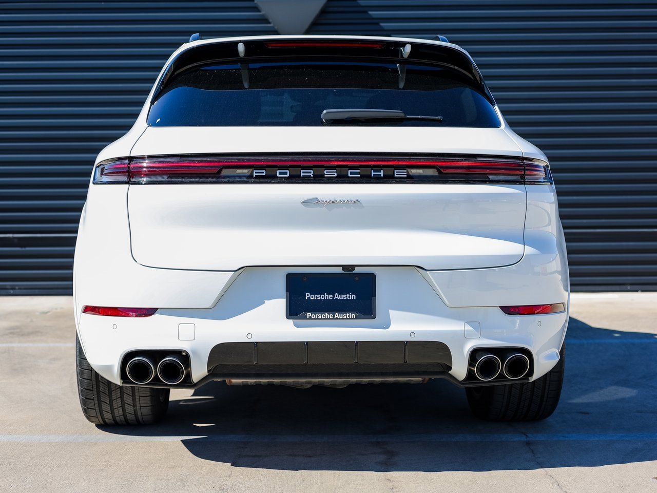 Certified 2025 Porsche Cayenne image 6