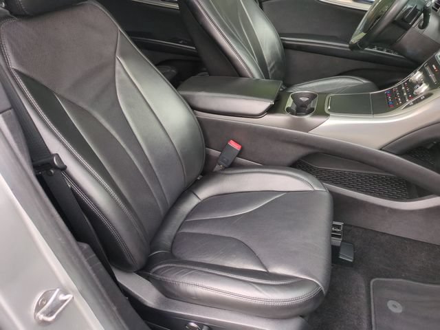 Used 2016 Lincoln MKX Reserve FWD image 34