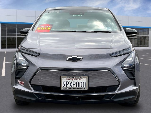 Used 2023 Chevrolet Bolt LT w/ Driver Confidence Package FWD image 2