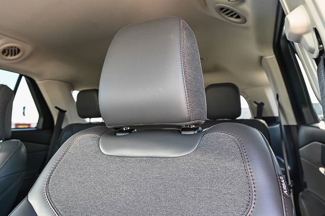 Used 2025 Ford Explorer Active w/ Active Comfort Package image 30