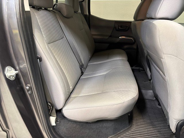 Used 2022 Toyota Tacoma SR5 w/ Technology Package image 65