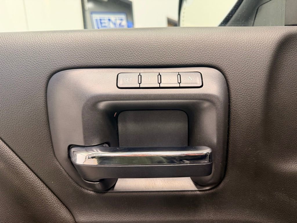 Used 2015 Chevrolet Silverado 1500 LTZ Z71 w/ LTZ Plus Package image 25