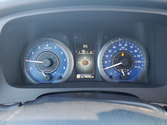 Used 2015 Toyota Sienna XLE w/ XLE Navigation Package FWD image 24