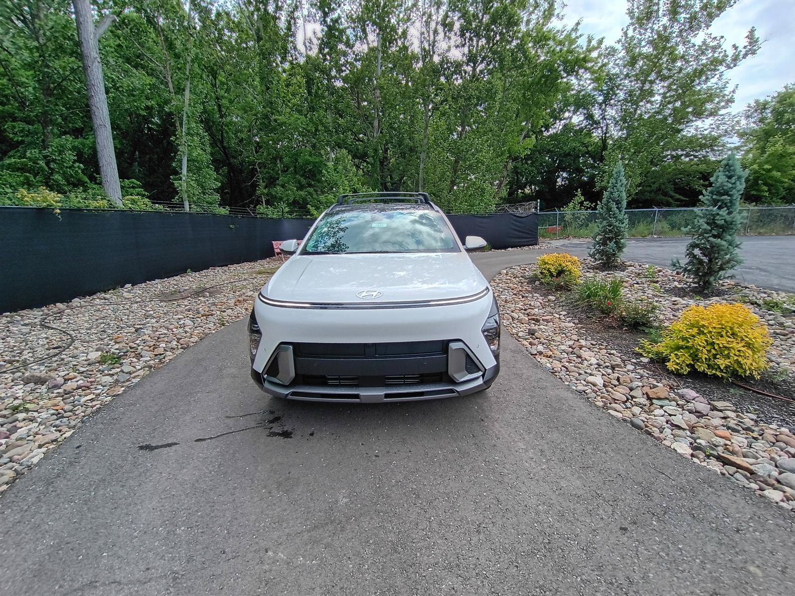 New 2026 Hyundai Kona Limited AWD/4WD image 8