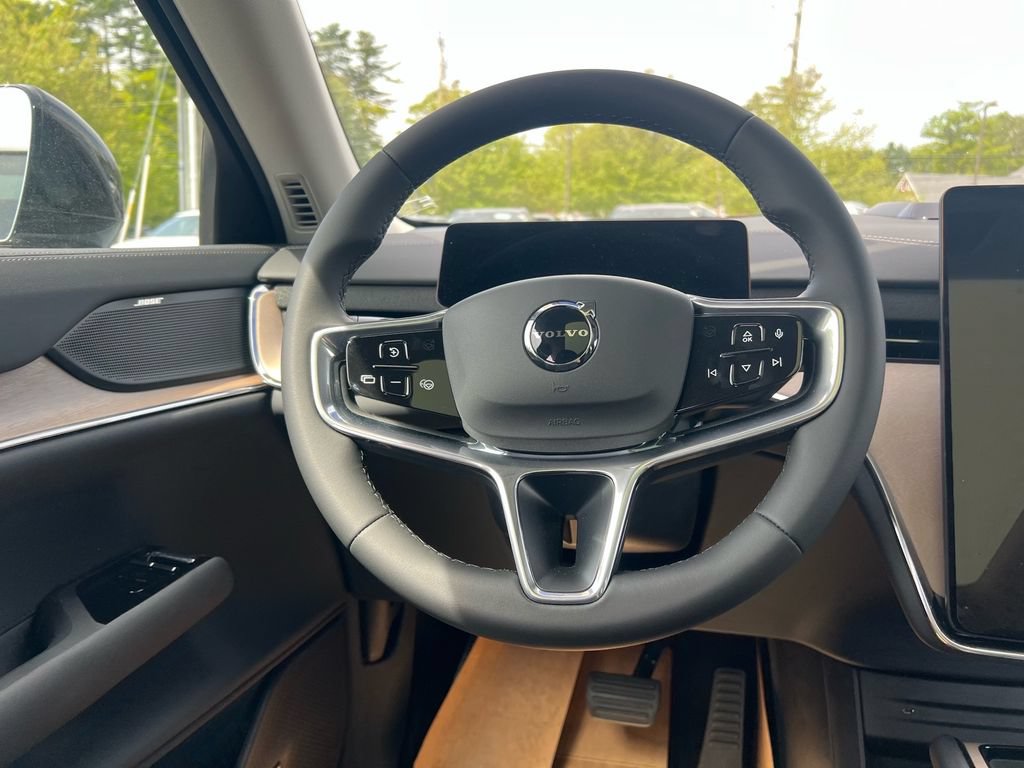 New 2026 Volvo EX90 Plus AWD/4WD image 24