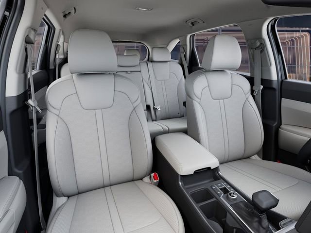 Certified 2025 Kia Sorento S image 15