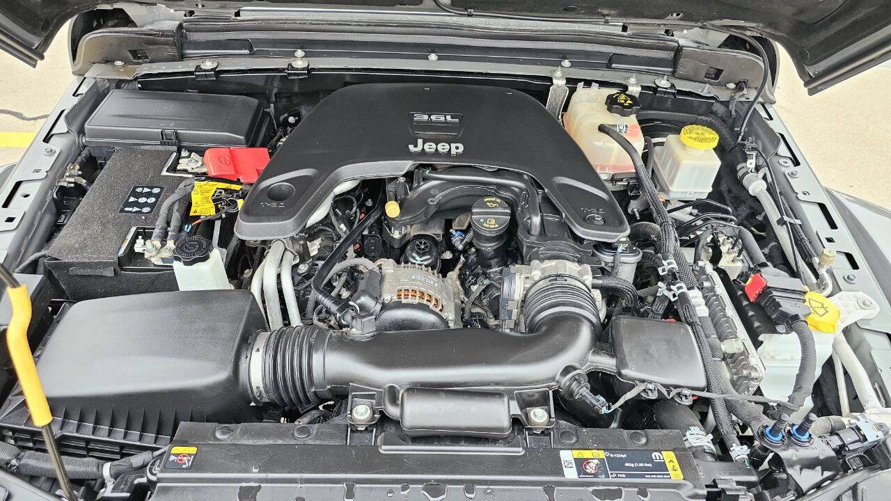 Used 2021 Jeep Gladiator Mojave AWD/4WD image 20