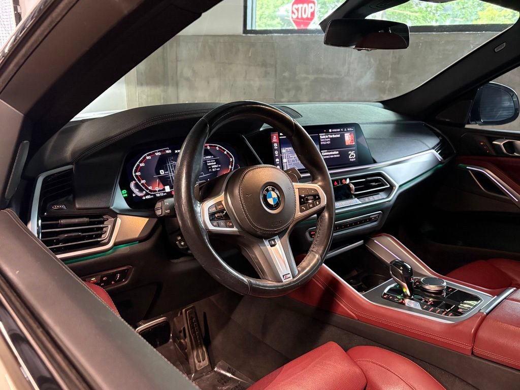 Used 2021 BMW X6 M50i w/ Premium Package AWD/4WD image 3