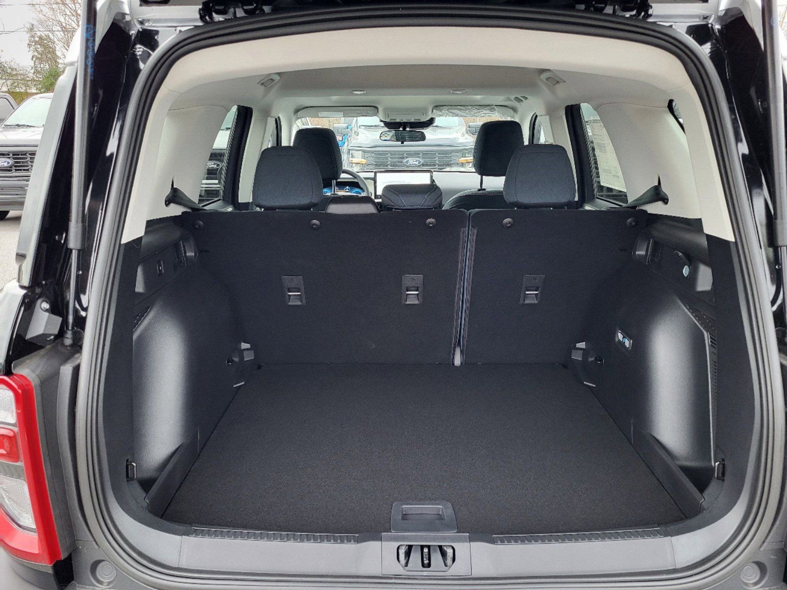 Used 2025 Ford Bronco Sport Heritage w/ Convenience Package image 11