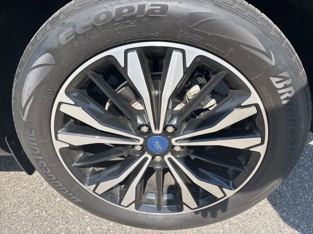 Used 2022 Ford Escape SE w/ SE Sport Appearance Package image 7