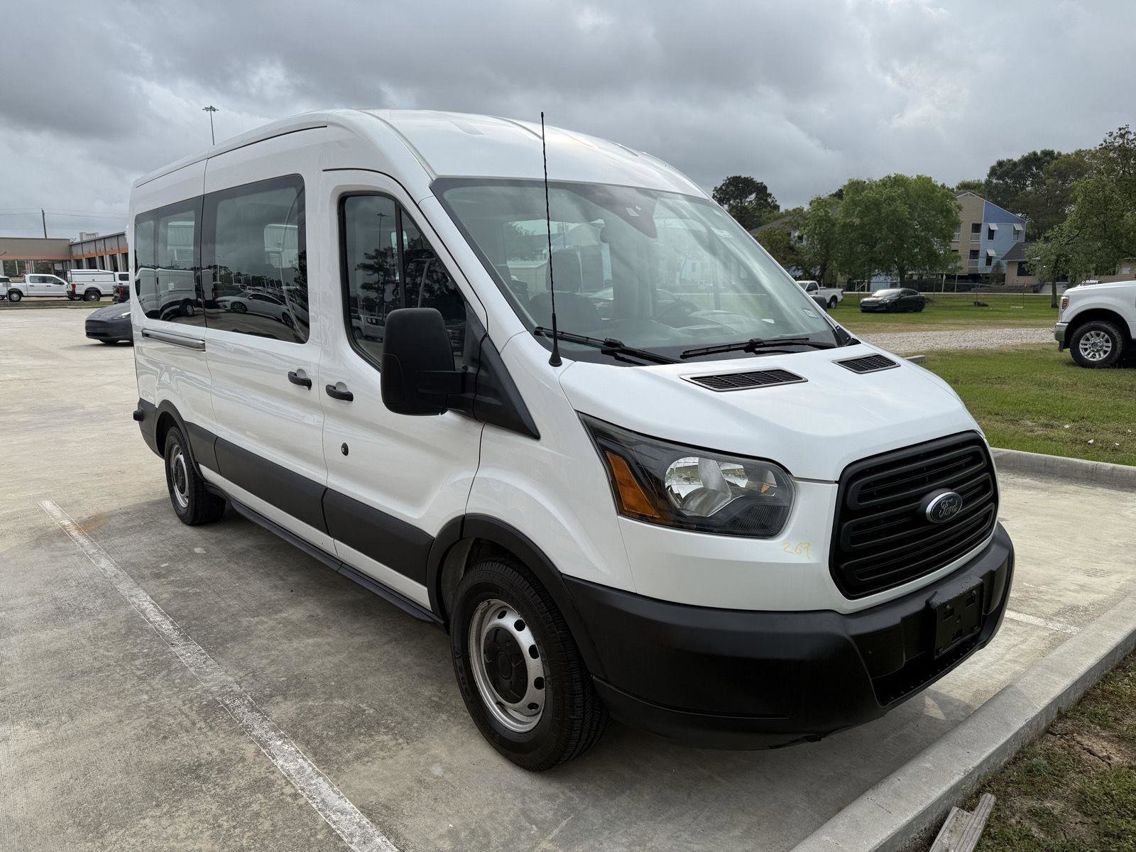 Certified 2019 Ford Transit 350 XL image 2