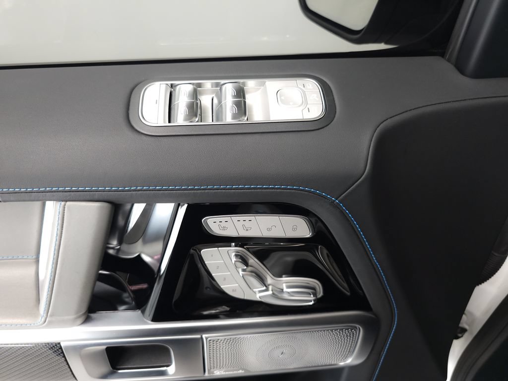Certified 2025 Mercedes-Benz G 580 w/ EQ Technology image 6