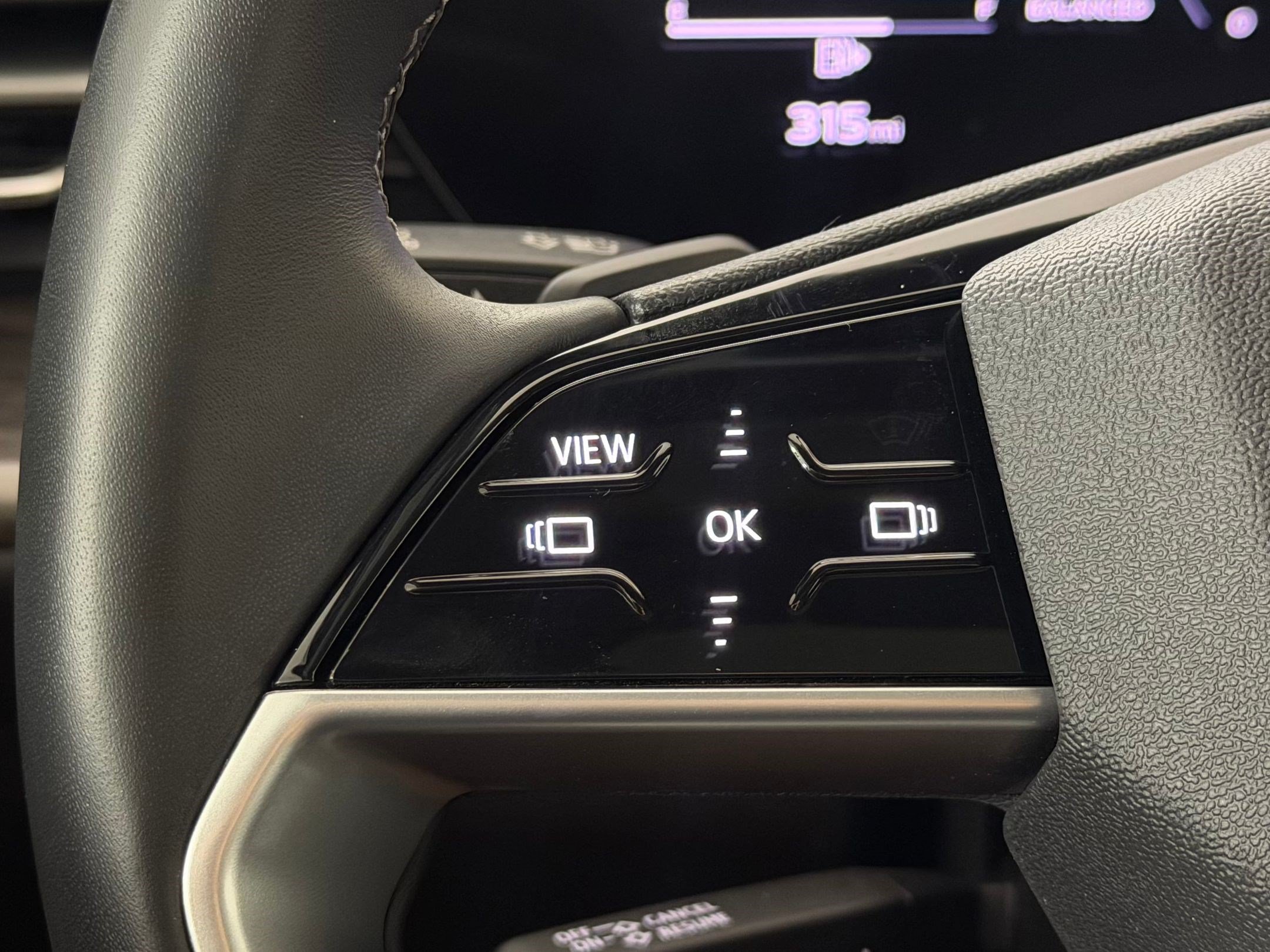 Certified 2025 Audi Q5 Premium AWD/4WD image 15