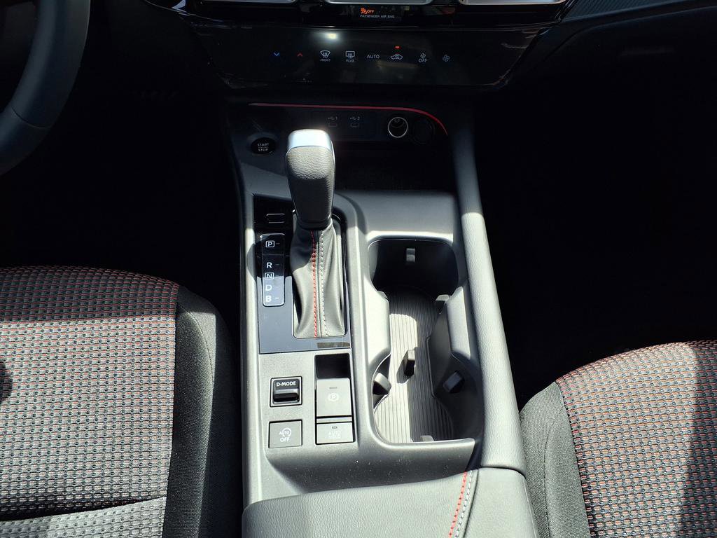 New 2026 Nissan Sentra SR w/ Floor Mat Package FWD image 26