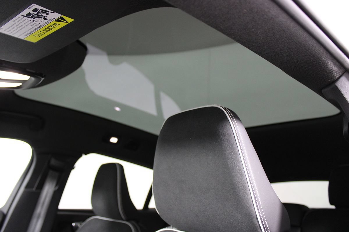 Used 2023 Volvo C40 P8 Recharge Ultimate AWD/4WD image 16