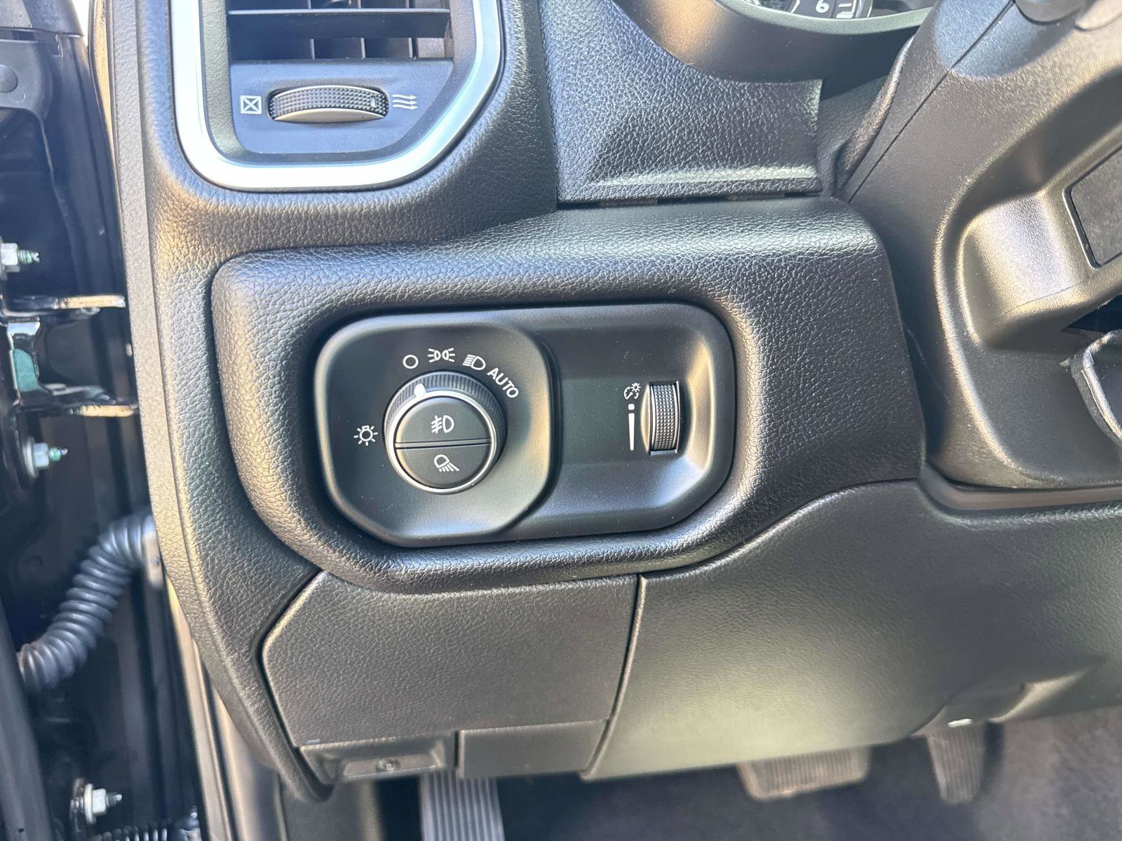 Used 2024 RAM 2500 Big Horn w/ Night Edition image 20