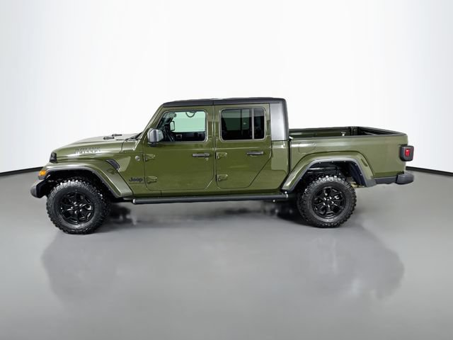 Used 2023 Jeep Gladiator Sport AWD/4WD image 11