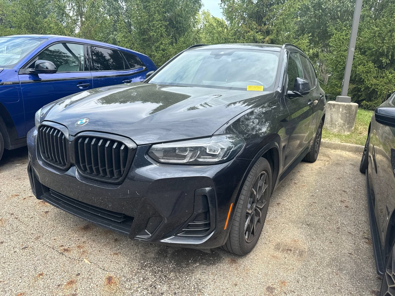 Used 2024 BMW X3 xDrive30i w/ Premium Package AWD/4WD image 1
