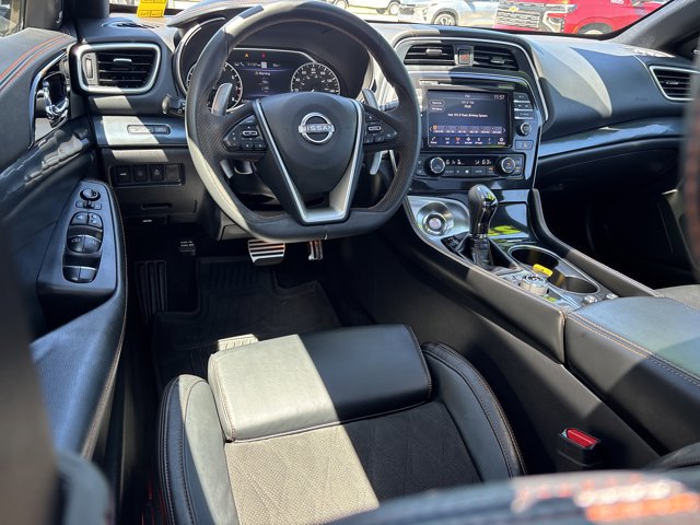 Used 2023 Nissan Maxima SR w/ Sport Mat Group FWD image 16