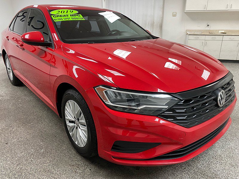 Used 2019 Volkswagen Jetta S image 3