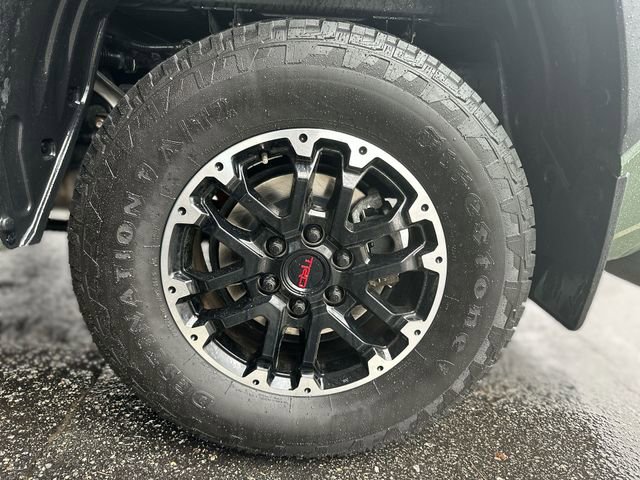 Used 2022 Toyota Tundra SR5 w/ TRD Off-Road Package image 10