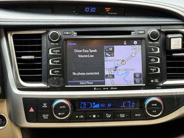 Used 2016 Toyota Highlander XLE FWD image 12