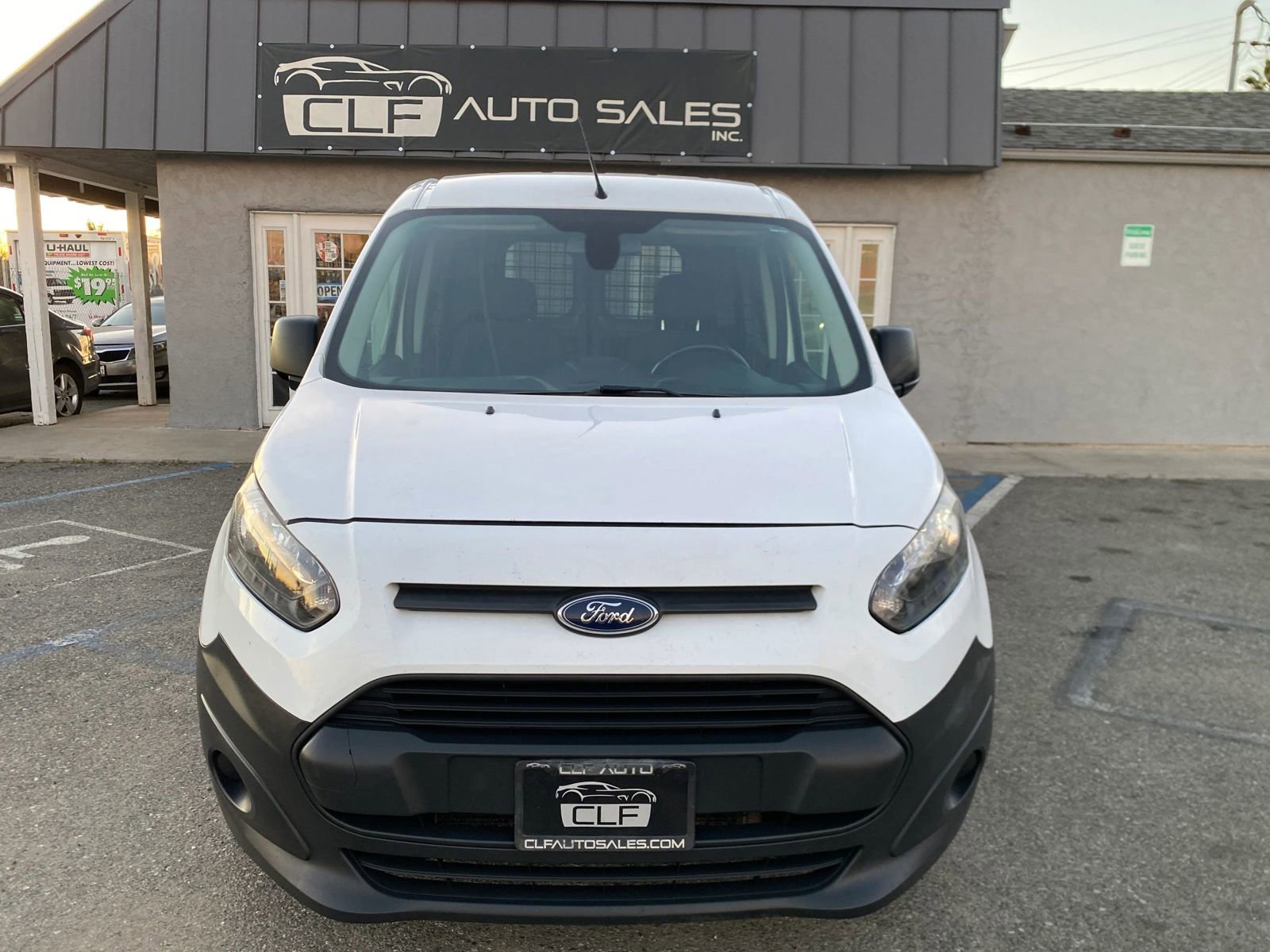 Used 2017 Ford Transit Connect XL image 2