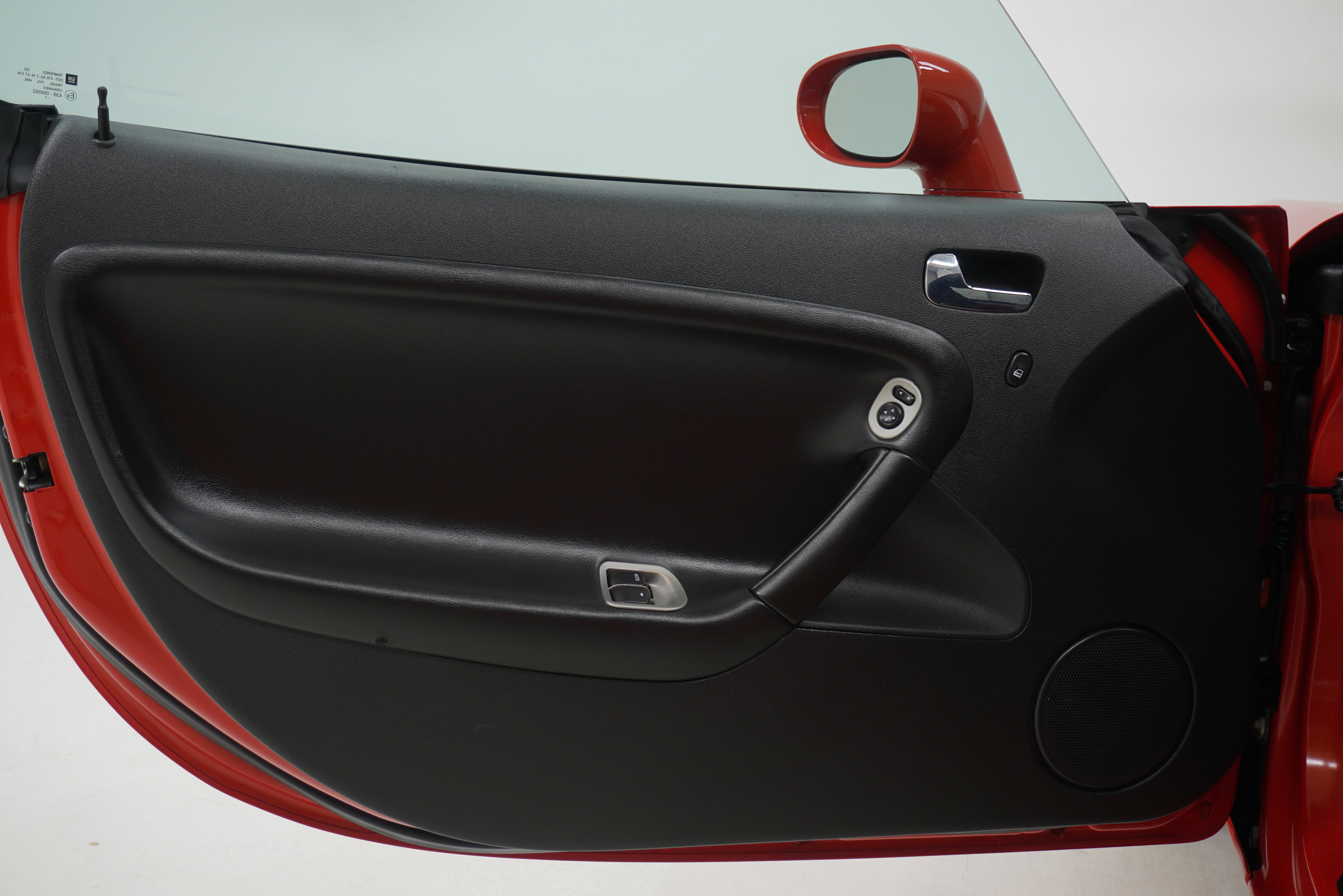 Used 2008 Pontiac Solstice GXP w/ Premium Package image 16