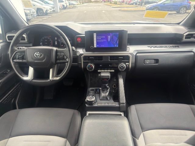 Used 2024 Toyota Tacoma TRD Off-Road AWD/4WD image 23