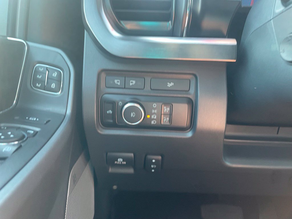 Used 2024 Ford F250 Lariat w/ Lariat Ultimate Package AWD/4WD image 15