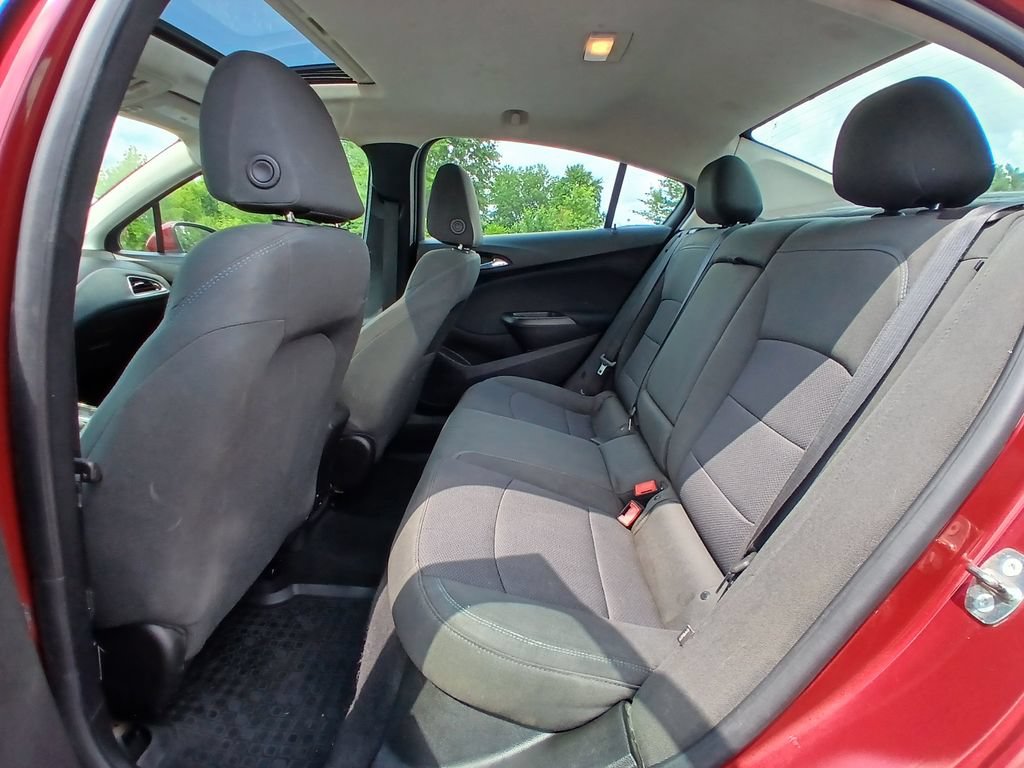 Certified 2018 Chevrolet Cruze LT w/ Sun And Sound Package FWD image 18