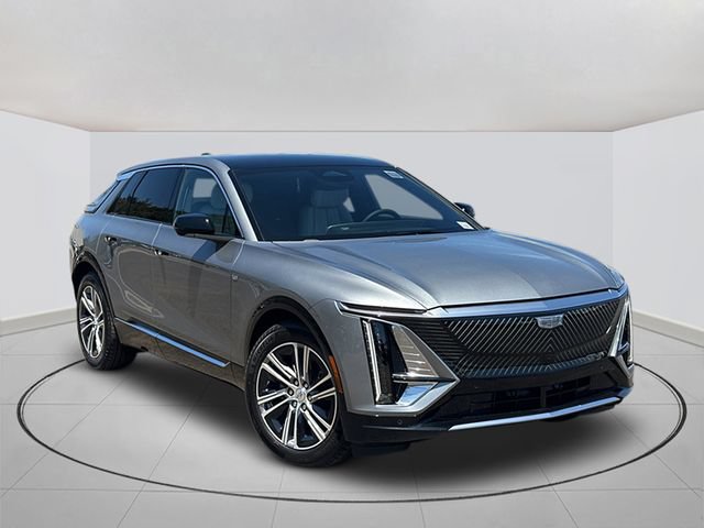 New 2026 Cadillac Lyriq Luxury w/ LPO, Floor Liner Package AWD/4WD image 1