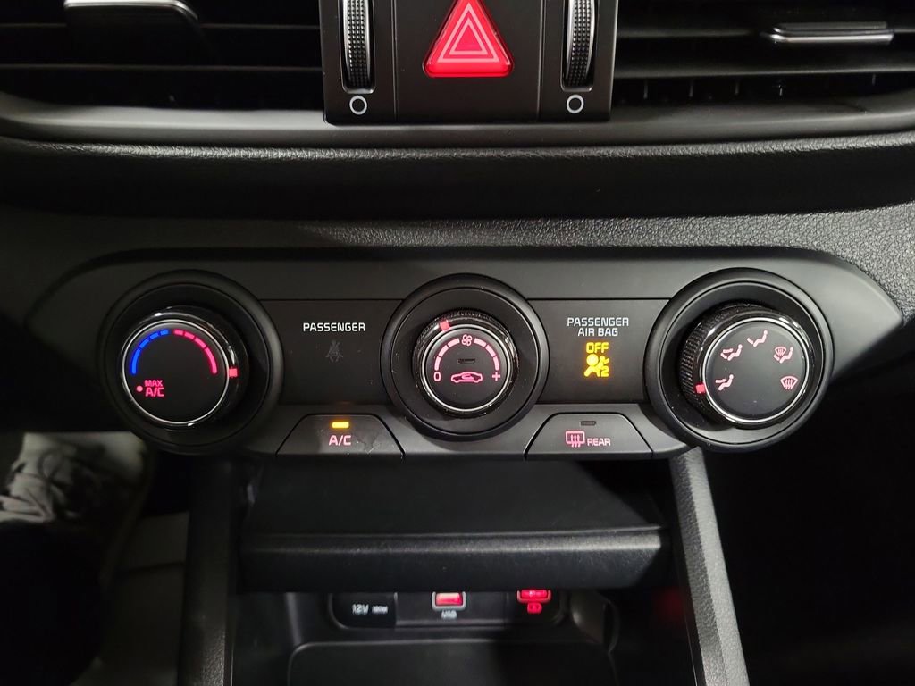 Used 2024 Kia Forte LXS image 17