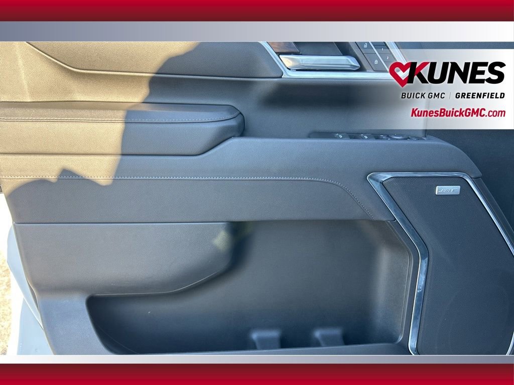 Used 2025 GMC Sierra 2500 SLT w/ SLT Premium Package image 23