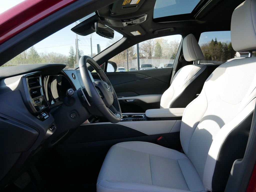 Used 2023 Lexus RX 350 Premium w/ Accessory Package (A2) image 9