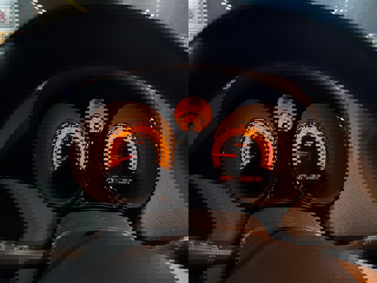 Used 2007 Saturn Sky Red Line image 9