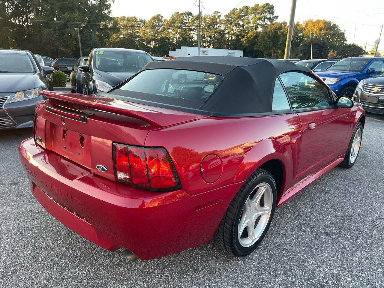 Used 2000 Ford Mustang GT RWD image 7