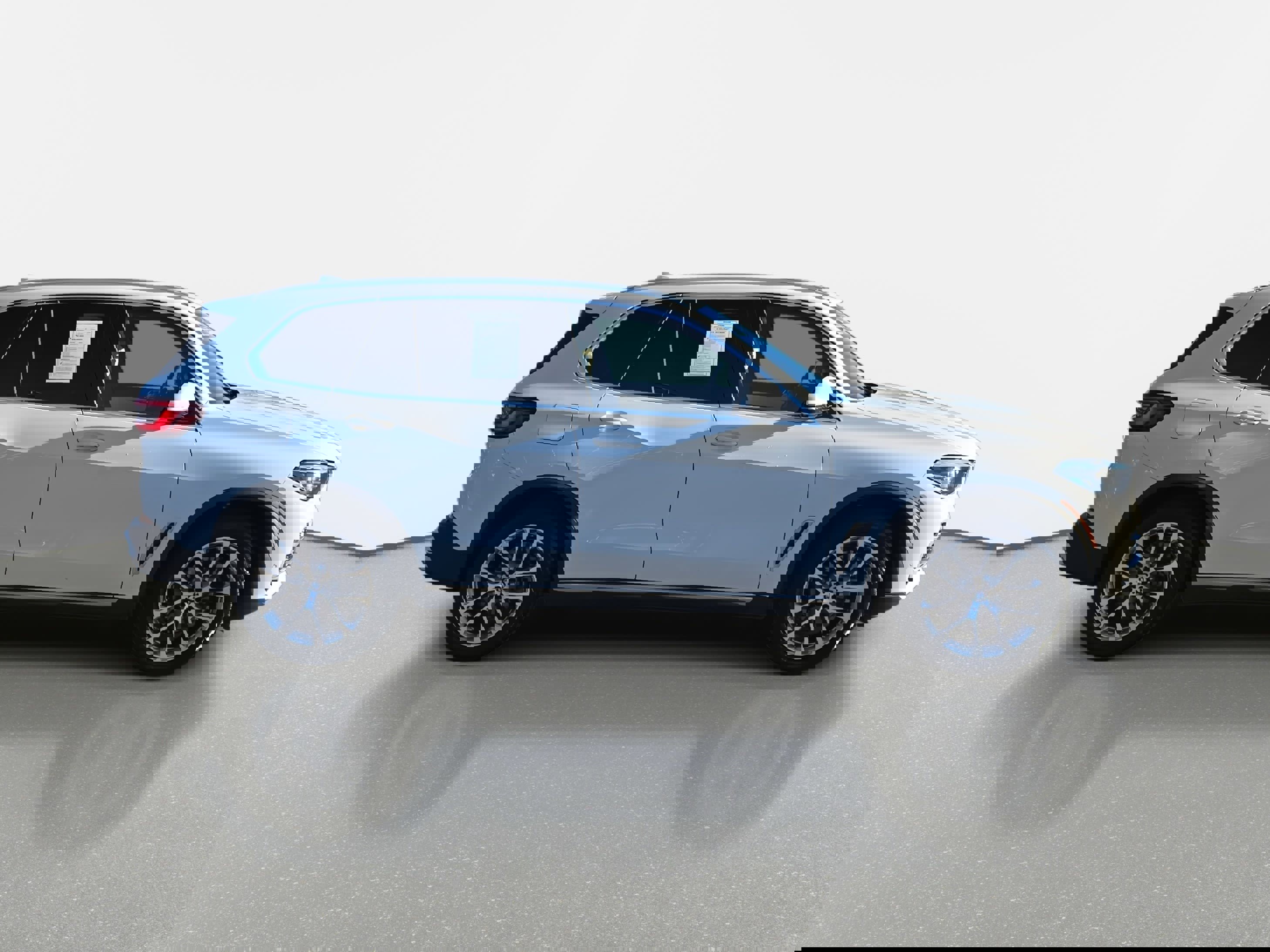 Used 2020 BMW X5 xDrive40i w/ Premium Package image 4