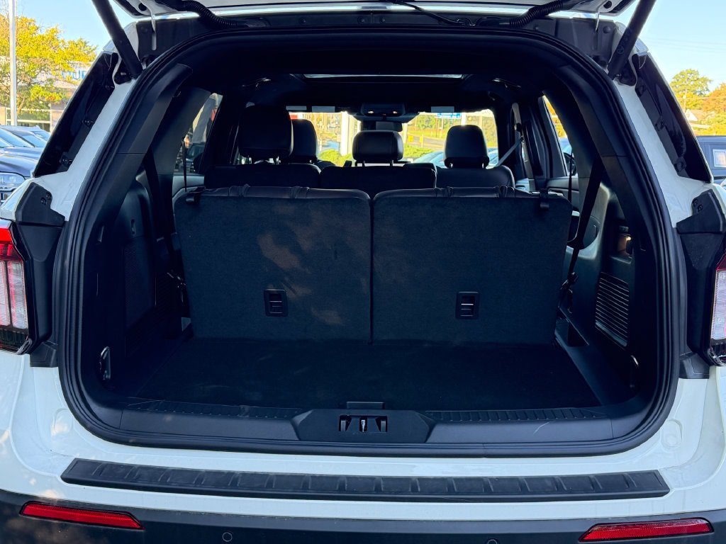 New 2026 Ford Explorer Platinum AWD/4WD image 19