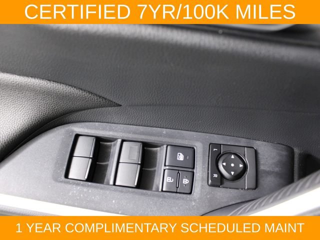 Used 2025 Toyota RAV4 XLE AWD/4WD image 18